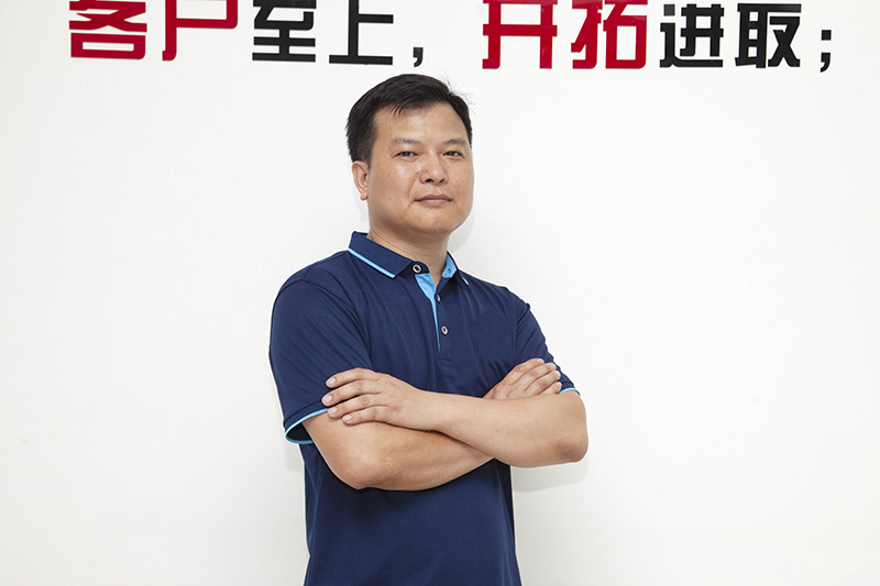 研發人（rén）員 (4)
